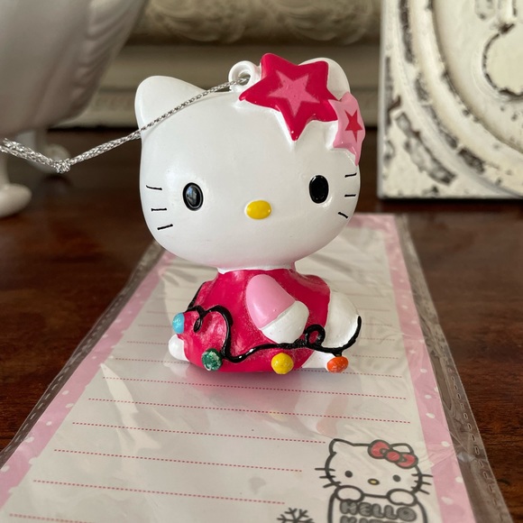 Hello Kitty Ornament, with Notepad - Picture 2 of 7